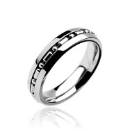 316L Stainless Steel Ring. Small Chain Centered Band